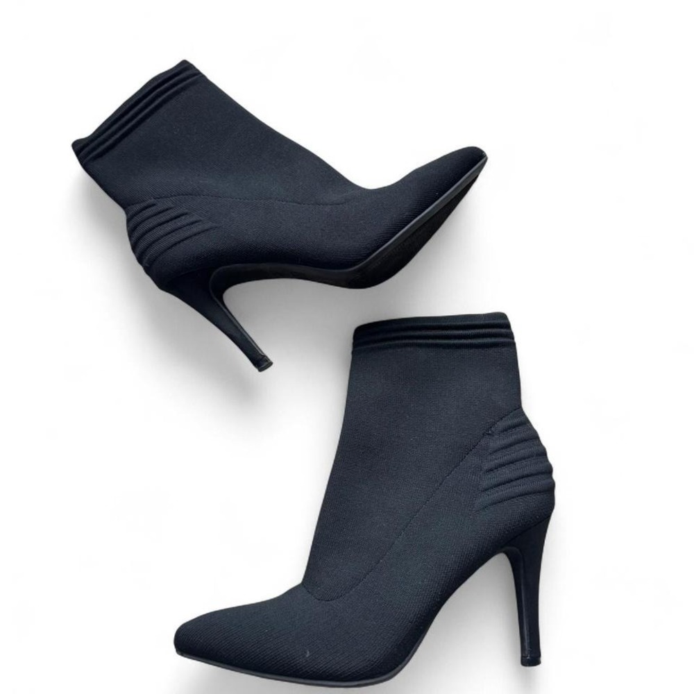 MIA Black Stretchy Pointed Toe Ankle Boots